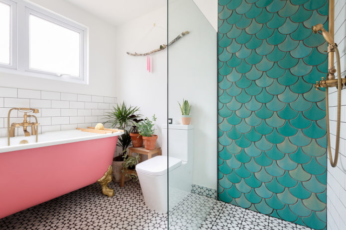 плитка бирюзового цвета в интерьере ванной