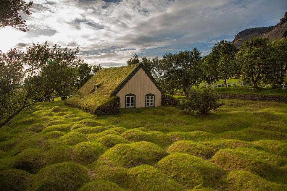 Уединенный дом в Исландии