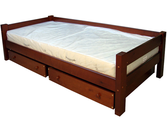 Простая односпальная кровать с выдвижными ящиками