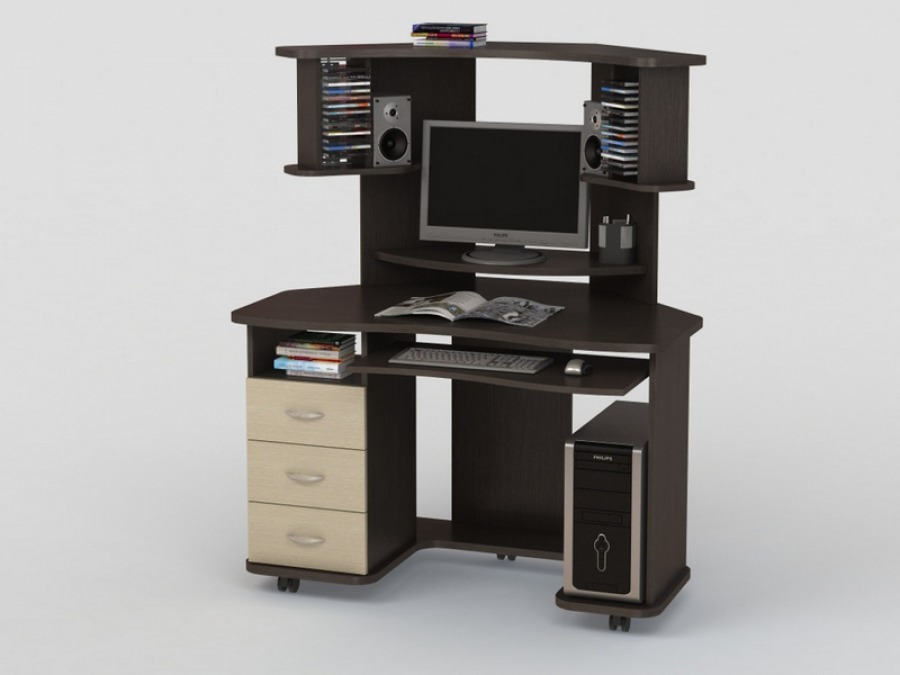 Небольшой компьютерный стол позволяет удобно организовать рабочее место даже при минимальной площади.