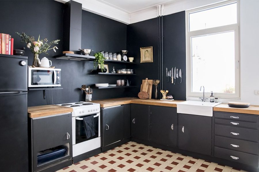 черные угловые кухни фото