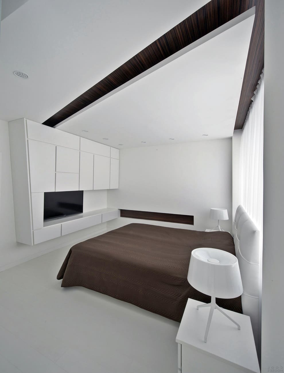 Современный дизайн спальни в стиле минимализм