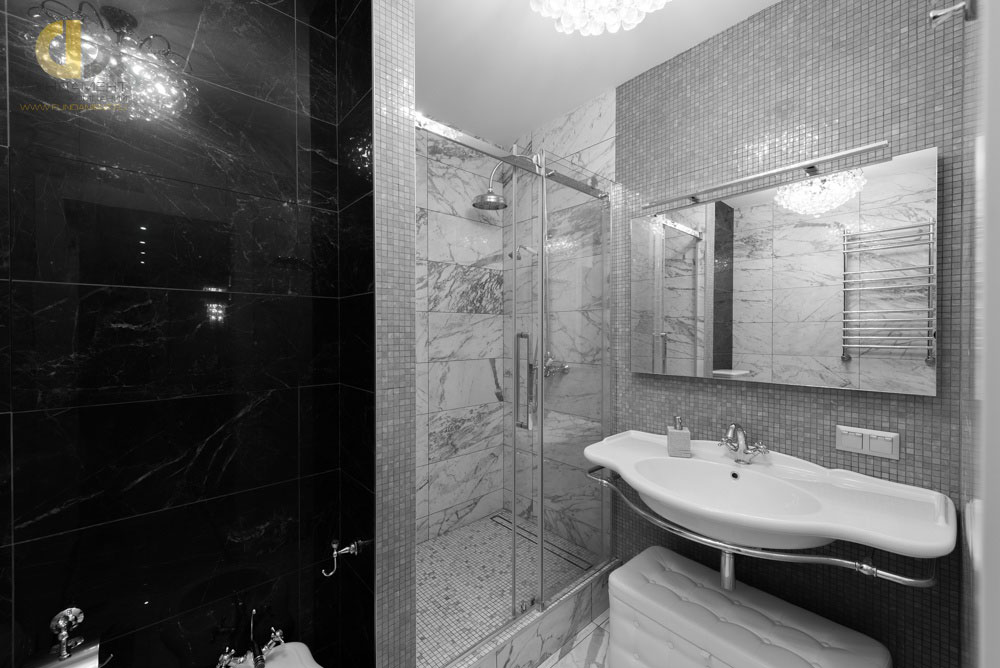 Ванная комната в оттенках серого. Фото из портфолио ГК «Фундамент»