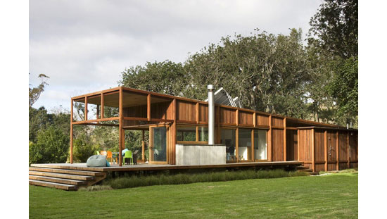 great-barrier-island-house 25 Eco-Friendly Houses Made With Natural Materials