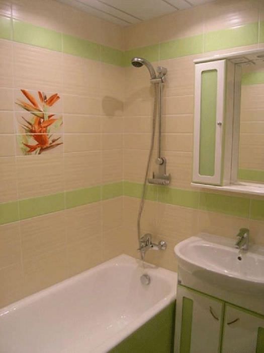 пример необычного дизайна ванной в хрущевке